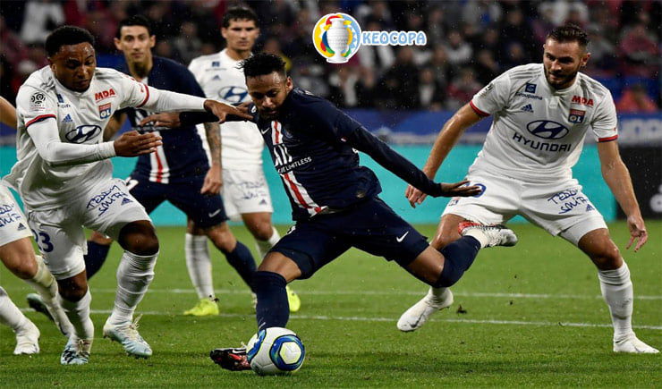 Soi kèo tỷ số bóng đá PSG vs Lyon
